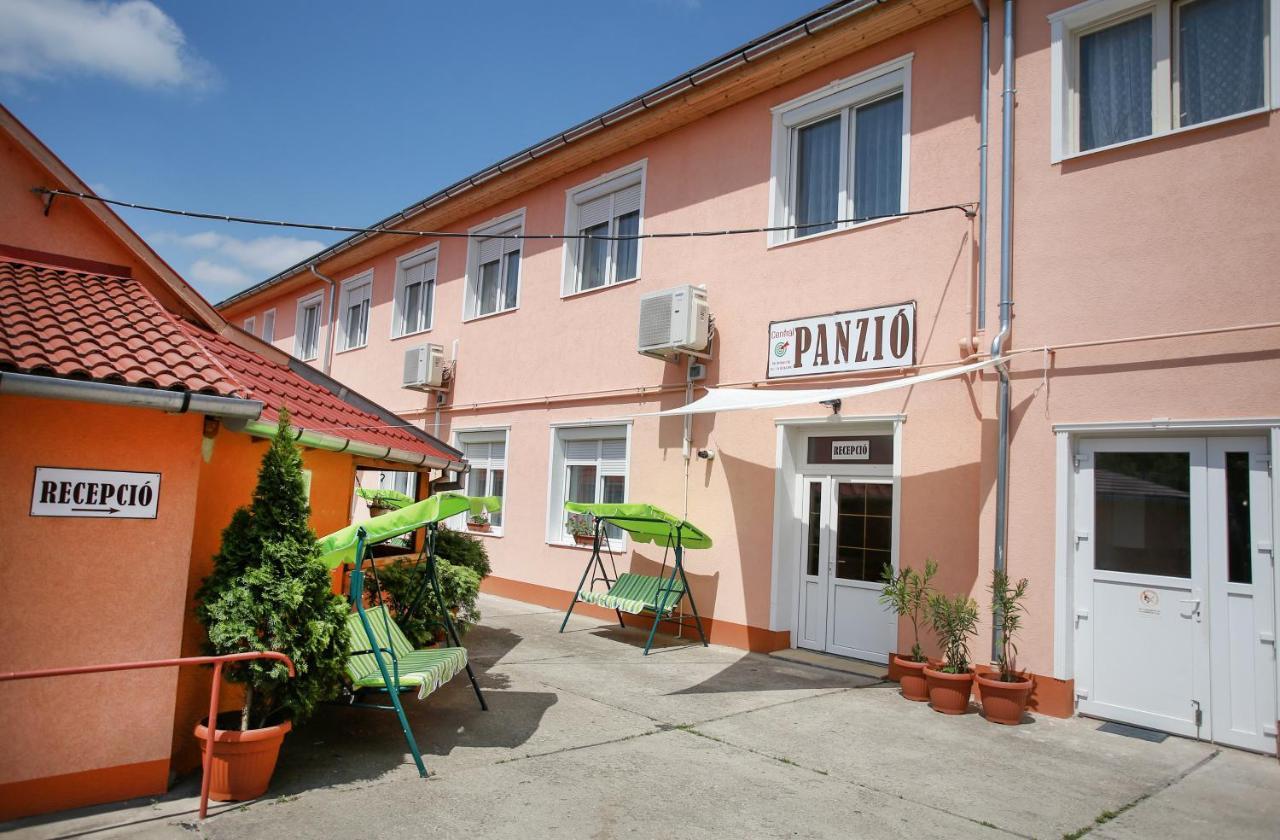 زينتيس Central Panzio المظهر الخارجي الصورة